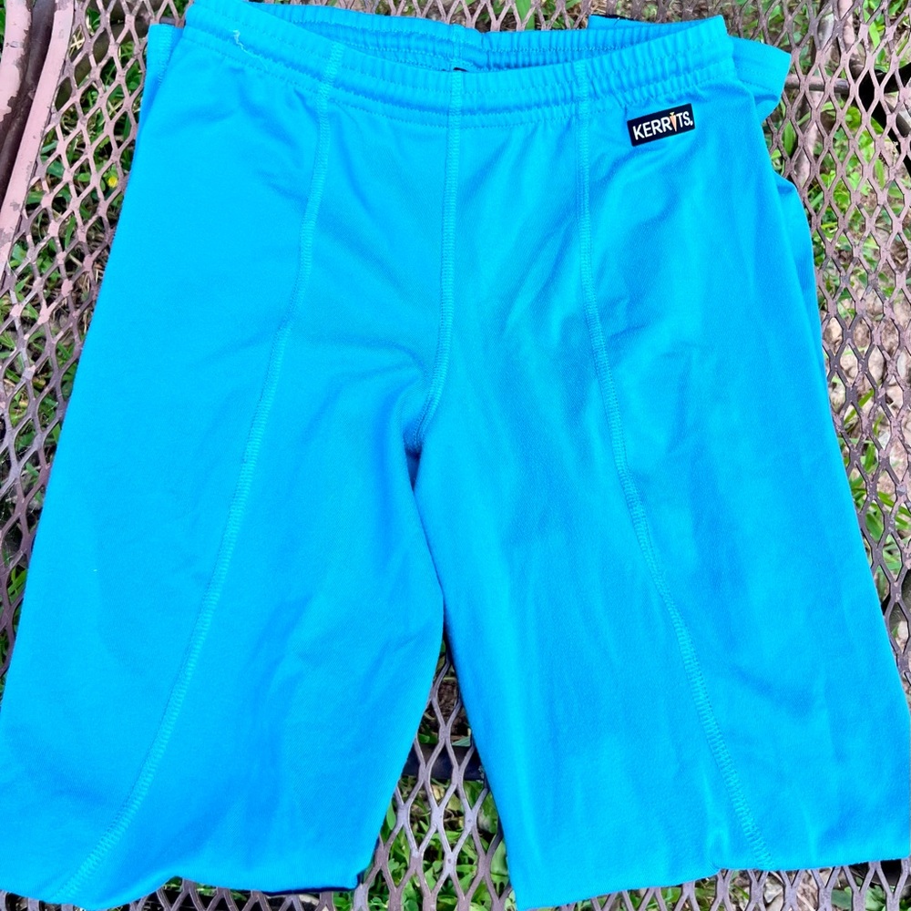 Kerrits Kids Vibrant Blue knee patch riding tights!